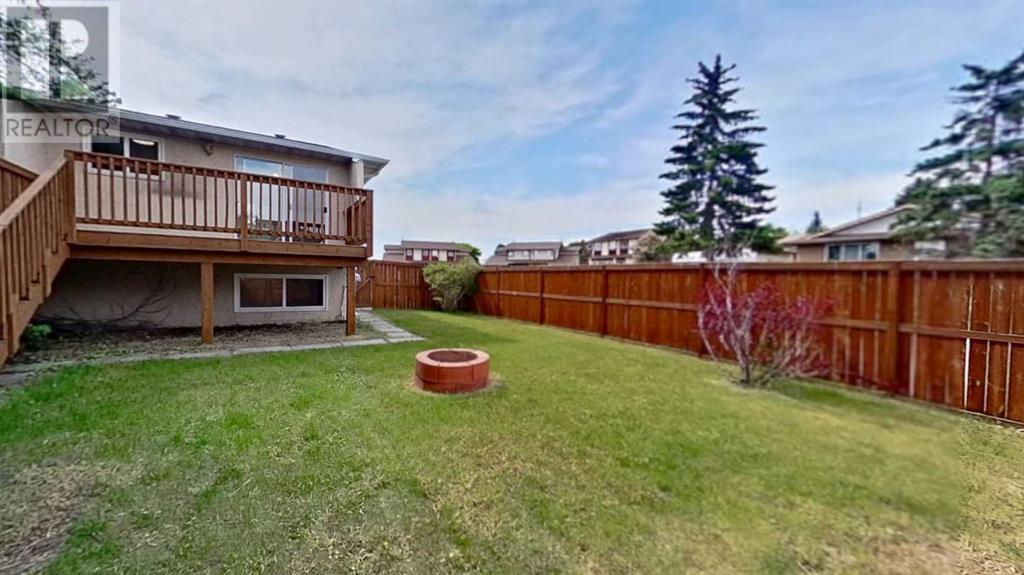 Single Family House for Sale in  Fonda Court SE Forest Heights Calgary 