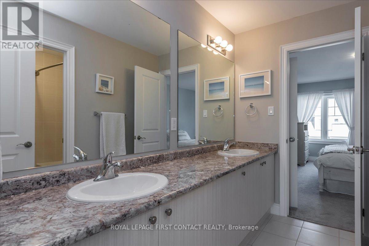 Photo 22 of 8 Nautical Lane, Wasaga Beach ON