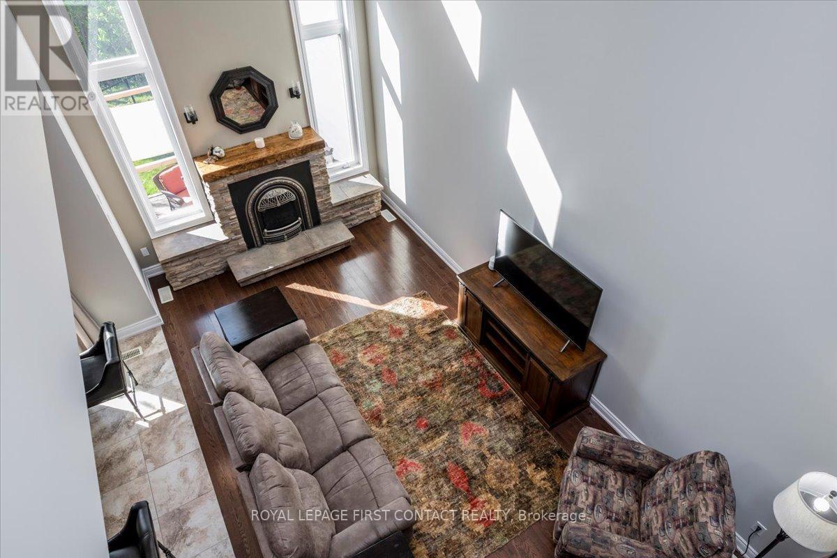 Photo 29 of 8 Nautical Lane, Wasaga Beach ON