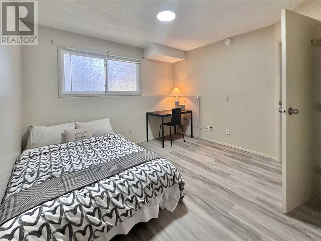 Single Family House Bi-level for Sale in   Ogden Road SE Ogden Calgary 