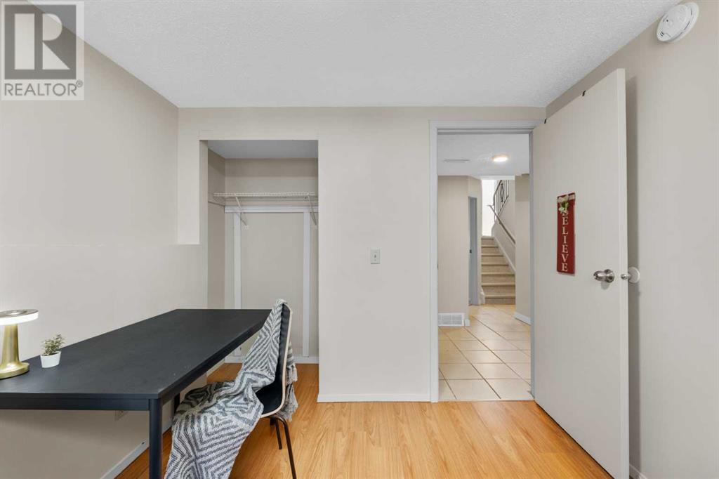 Single Family House Bi-level for Sale in   Ogden Road SE Ogden Calgary 