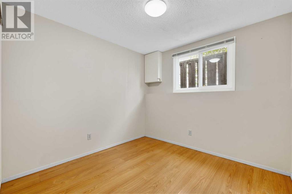 Single Family House Bi-level for Sale in   Ogden Road SE Ogden Calgary 