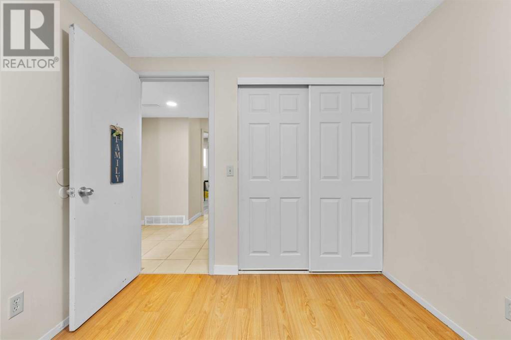 Single Family House Bi-level for Sale in   Ogden Road SE Ogden Calgary 
