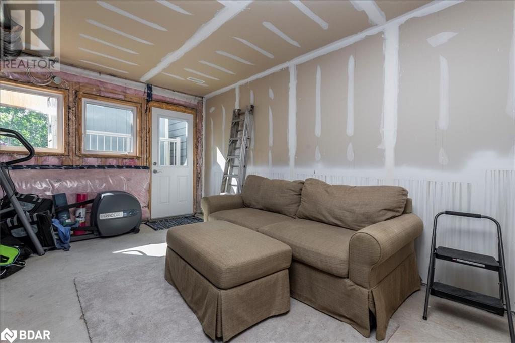 Photo 11 of 8 Nautical Lane, Wasaga Beach ON