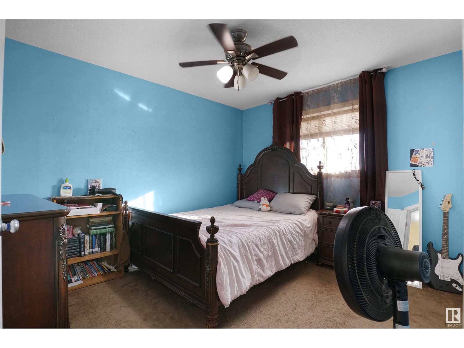 Photo 10 of 3756 8 St Nw, Edmonton AB
