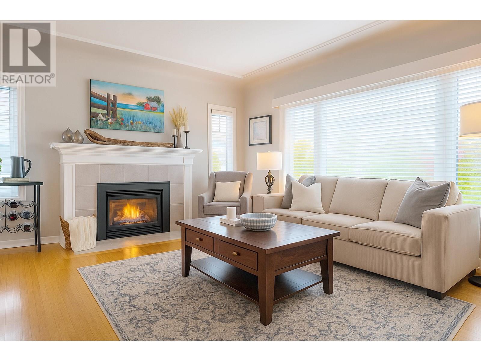 Photo 13 of 1718 Nanaimo Street, New Westminster BC