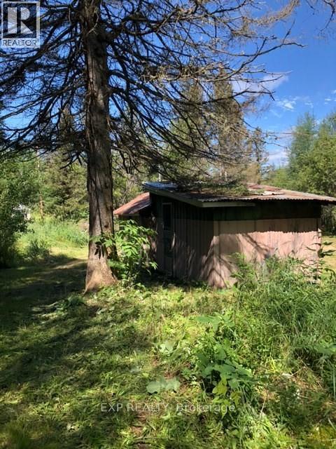 Photo 18 of 730 Dean Lake Road, Huron Shores ON