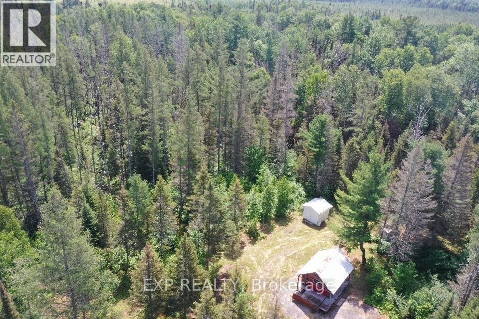 Photo 10 of 730 Dean Lake Road, Huron Shores ON