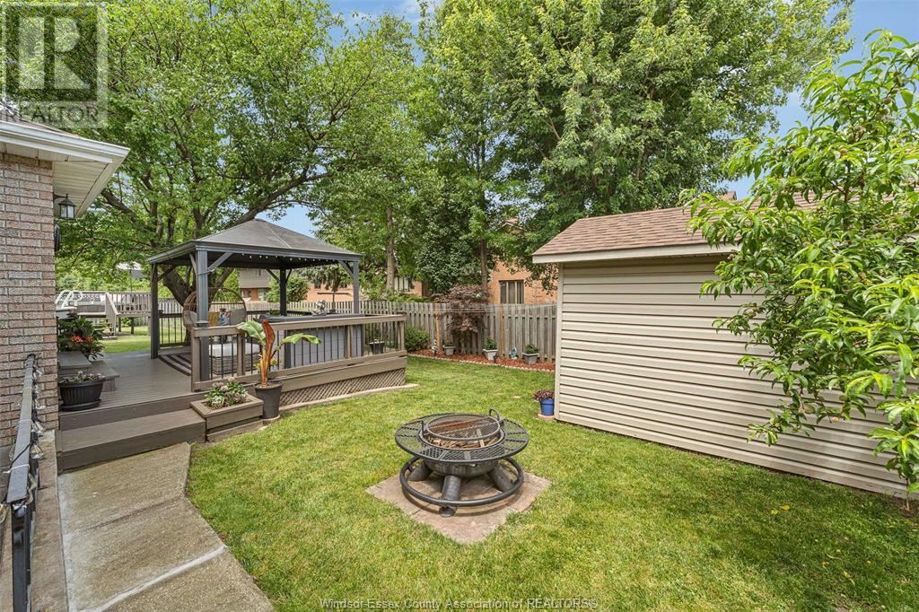 Photo 13 of 12314 Funaro Crescent, Tecumseh ON
