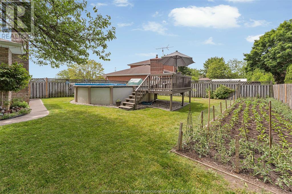 Photo 8 of 12314 Funaro Crescent, Tecumseh ON