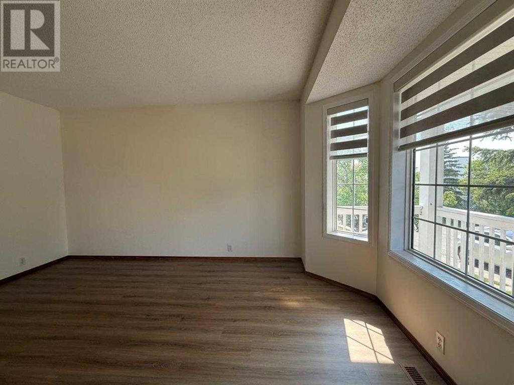 Single Family House for Sale in  Harvest Gold Heights NE Harvest Hills Calgary 