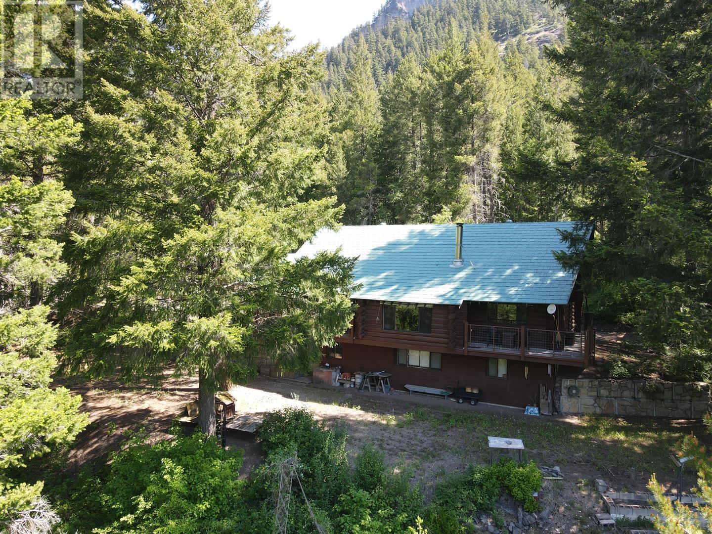 2910 Botanie Creek Road, Lytton