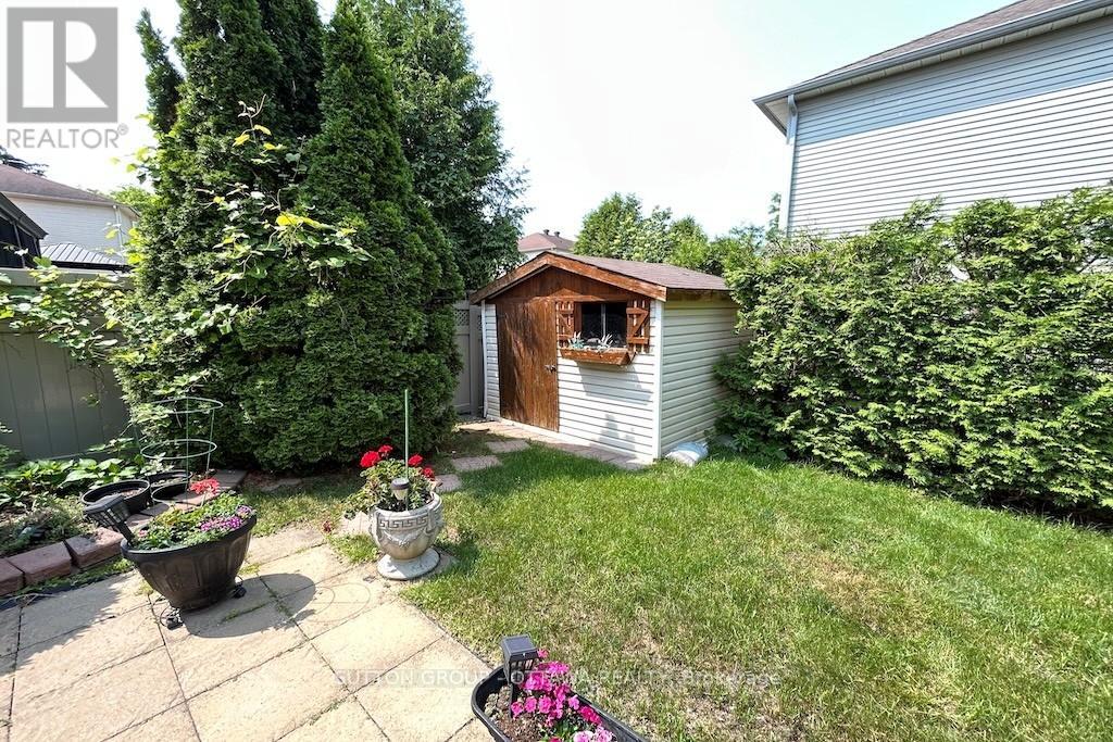 Photo 45 of 32 Cellini Court W, Ottawa ON