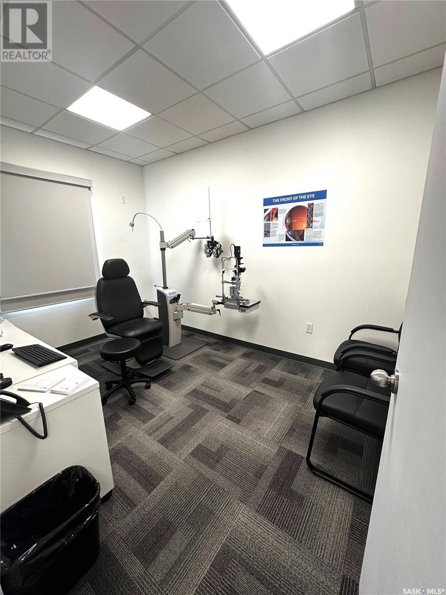Office for Sale in  Chaplin STREET W Swift Current 