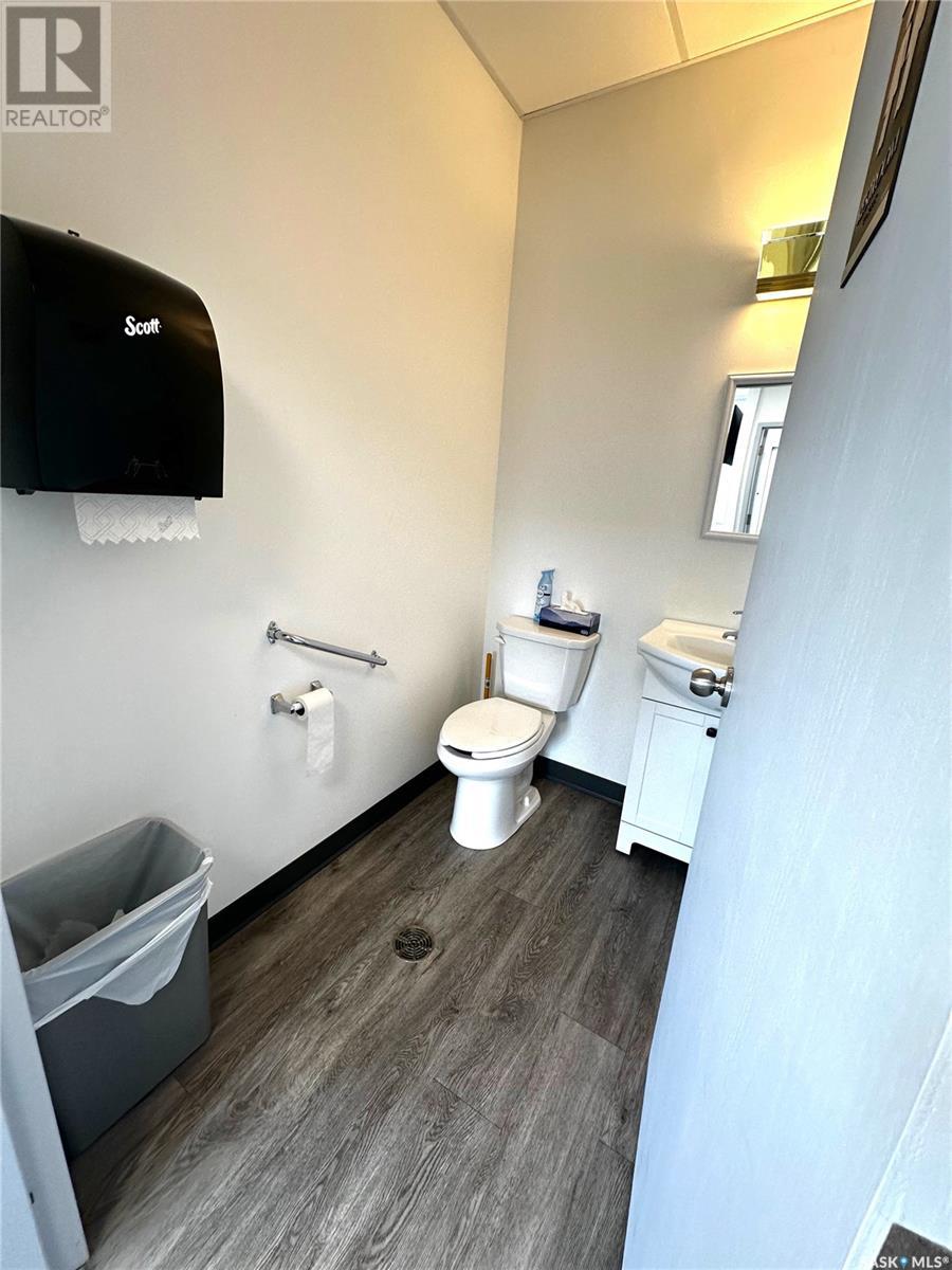 Office for Sale in  Chaplin STREET W Swift Current 