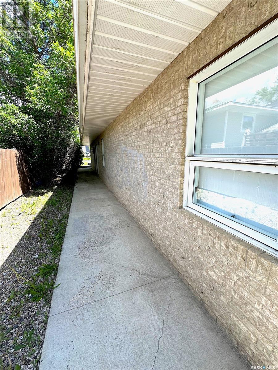 Office for Sale in  Chaplin STREET W Swift Current 