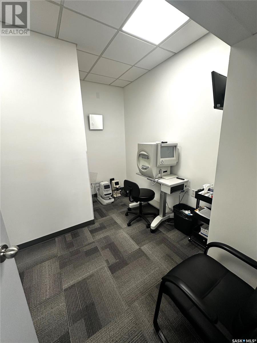 Office for Sale in  Chaplin STREET W Swift Current 