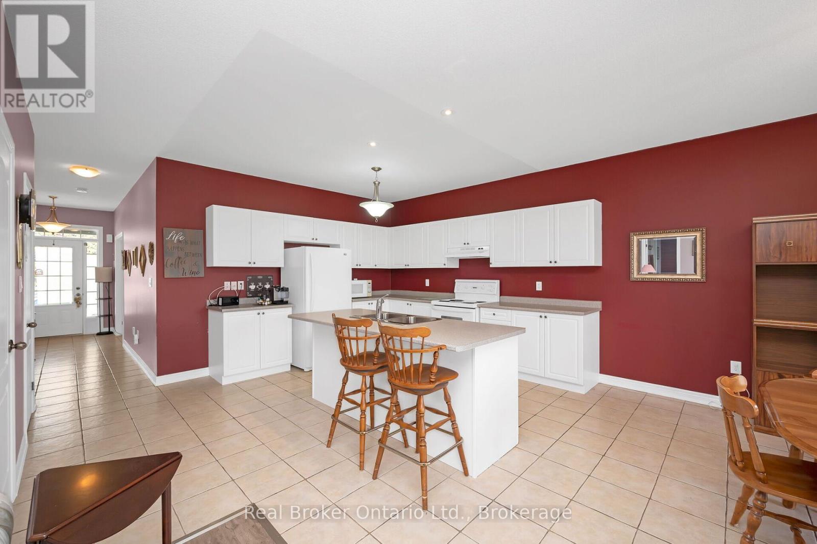 Photo 29 of 11 Sidare Court, Grimsby ON