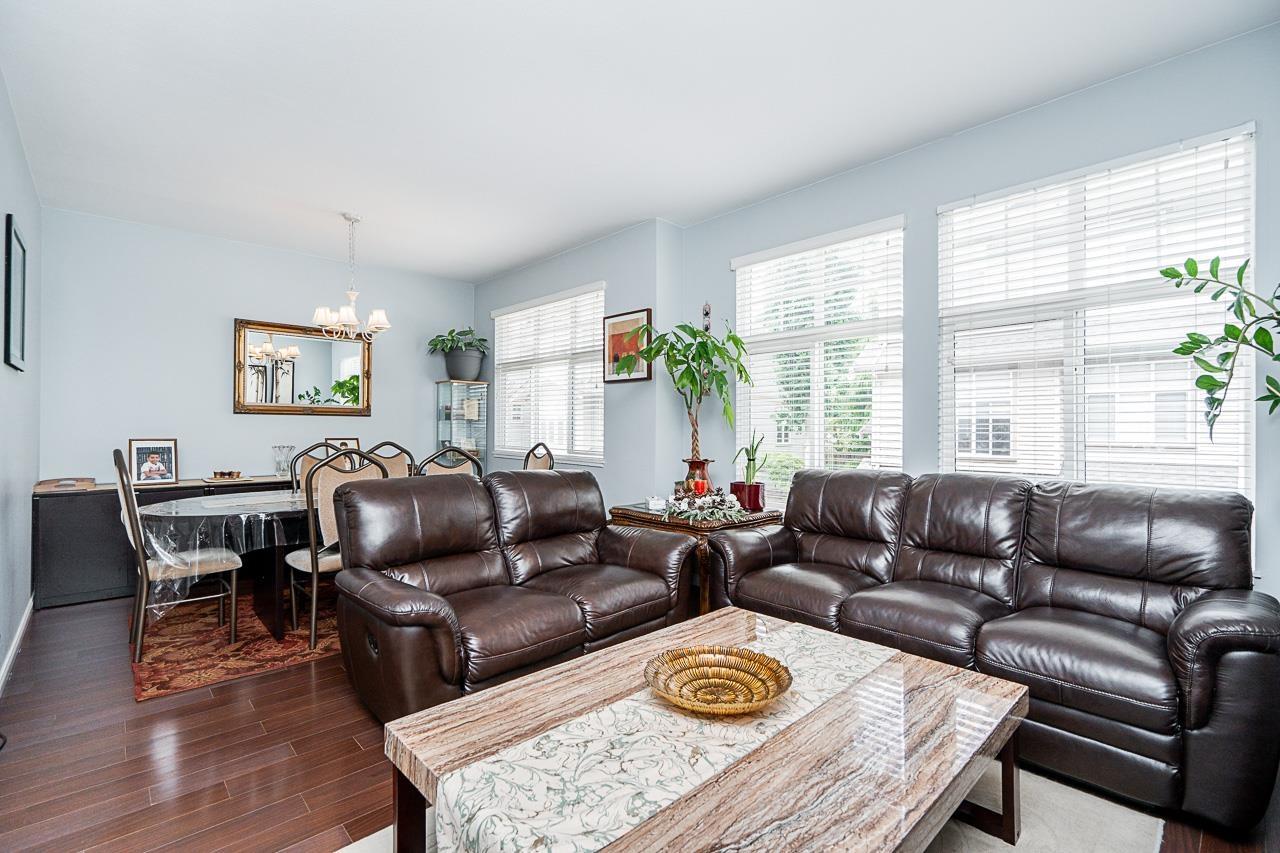 Photo 8 of 35 7518 138 Street, Surrey BC