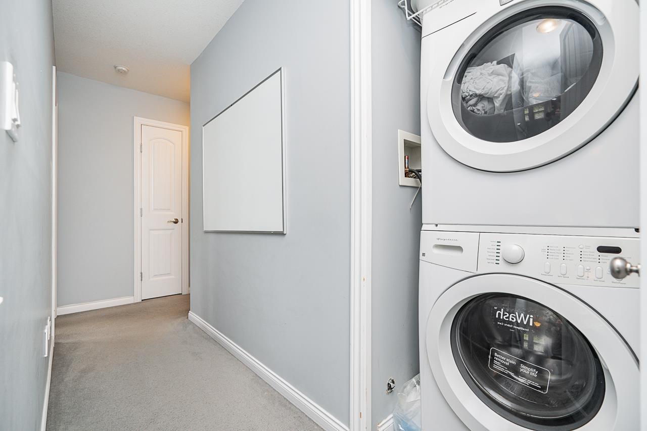 Photo 20 of 35 7518 138 Street, Surrey BC