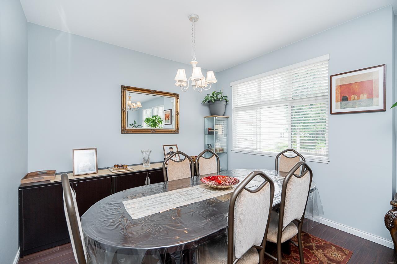 Photo 10 of 35 7518 138 Street, Surrey BC