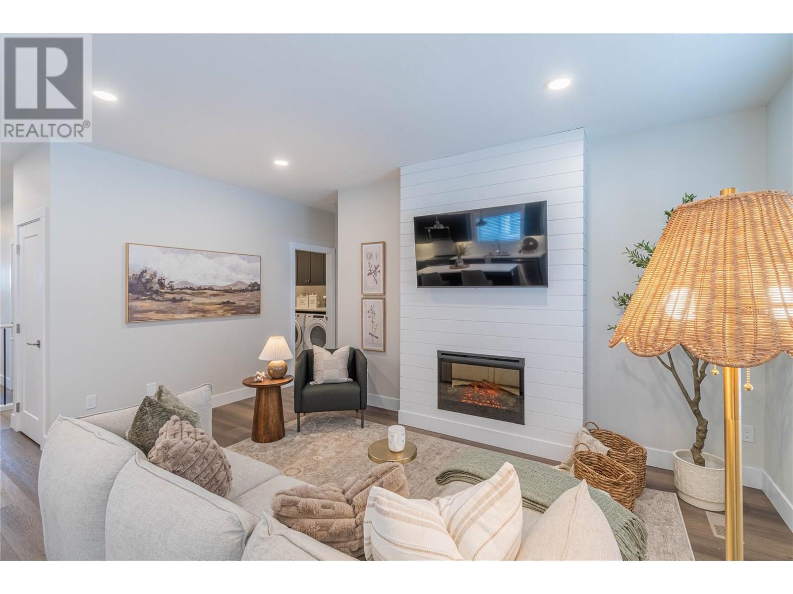 131 200 GRAND Boulevard, Kamloops