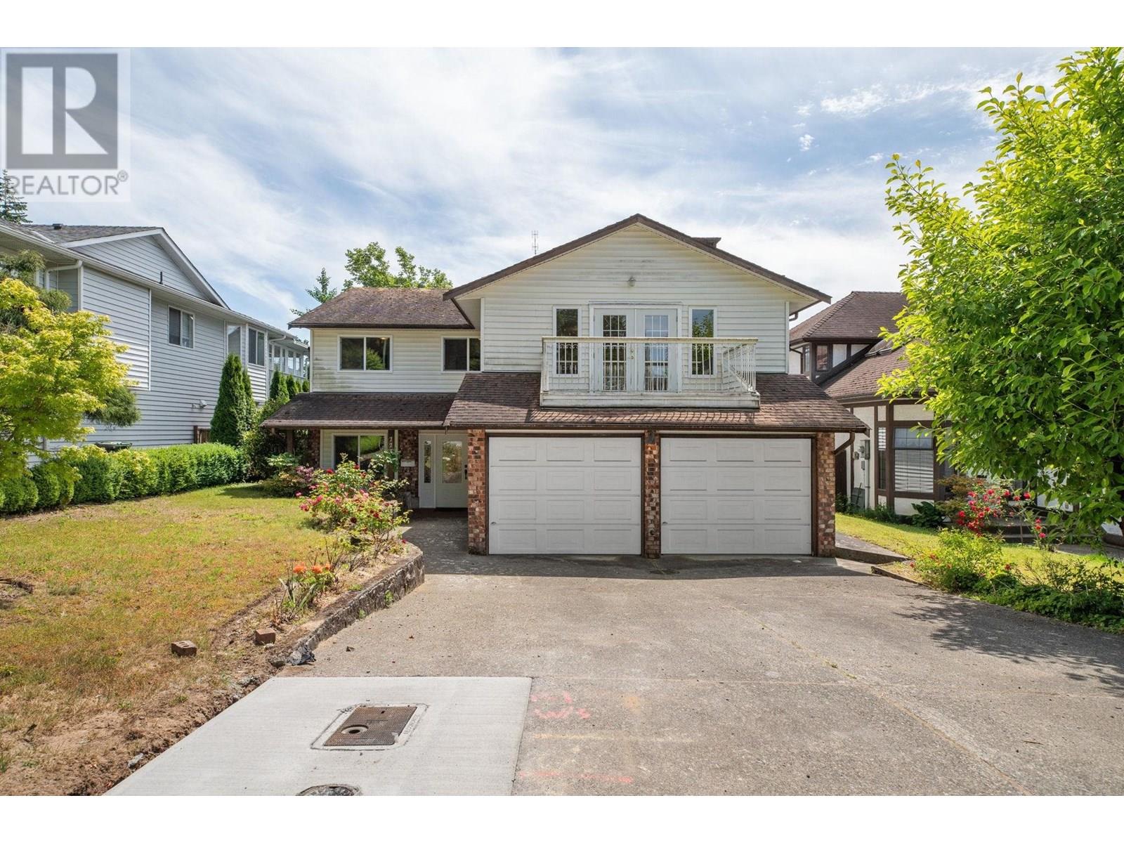 Photo 27 of 722 Foster Avenue, Coquitlam BC