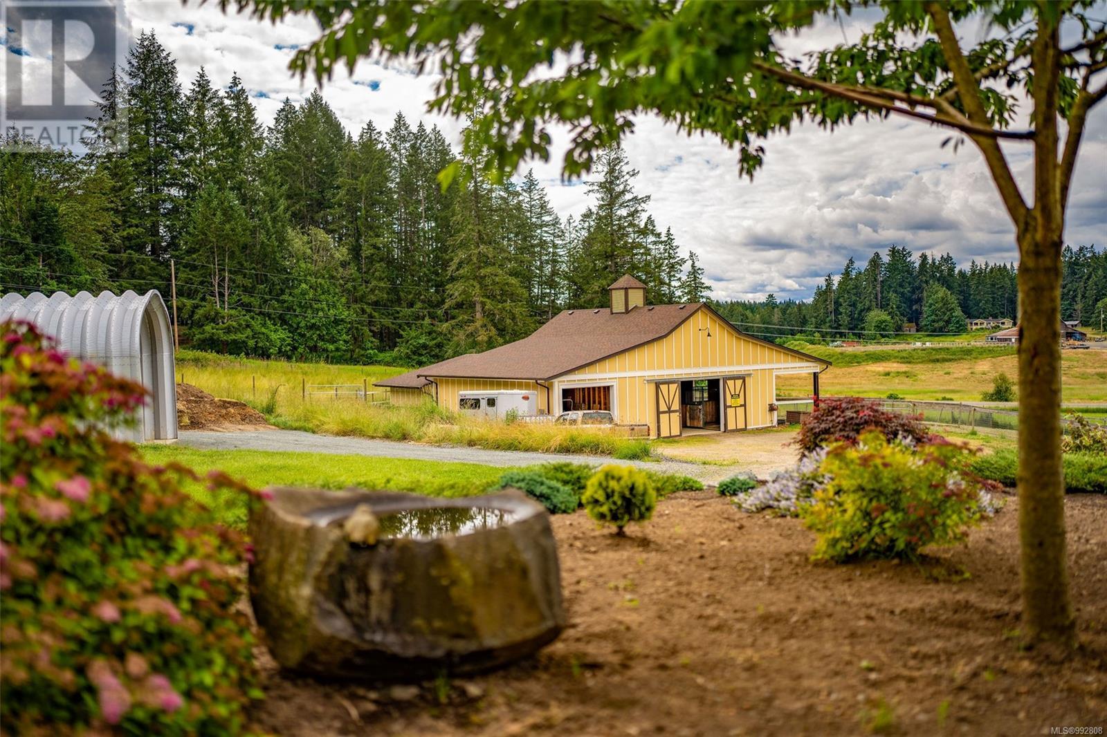 Photo 11 of 7000 Mays Rd, Duncan BC