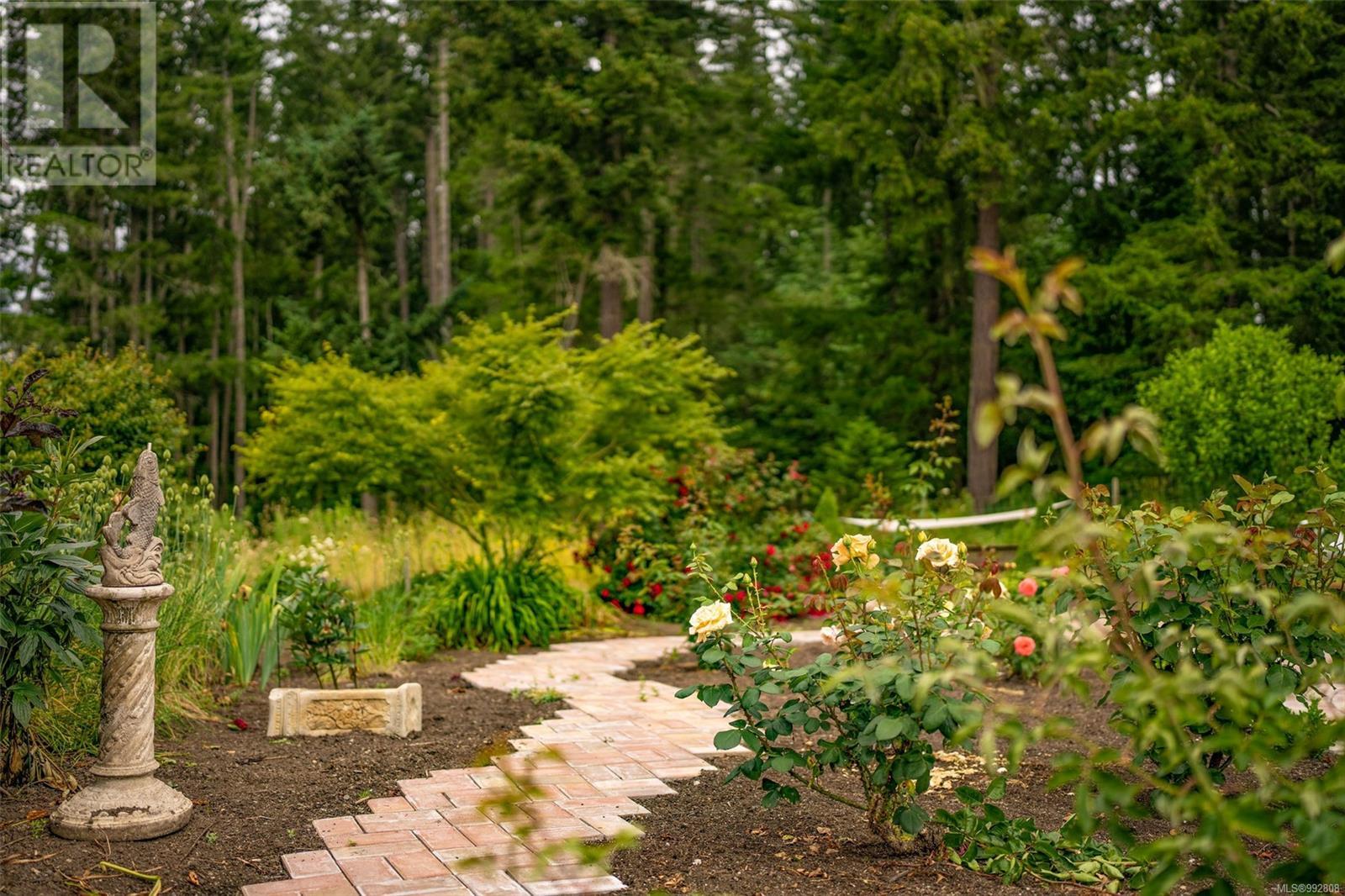Photo 33 of 7000 Mays Rd, Duncan BC