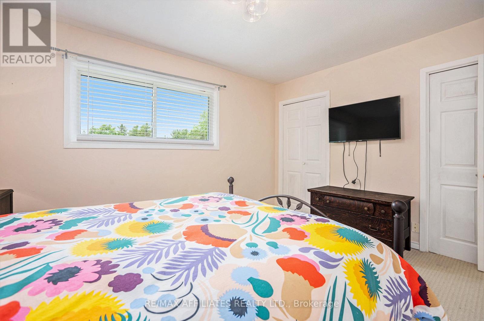 Photo 12 of 114 Duncan Street, Drummond North Elmsley ON