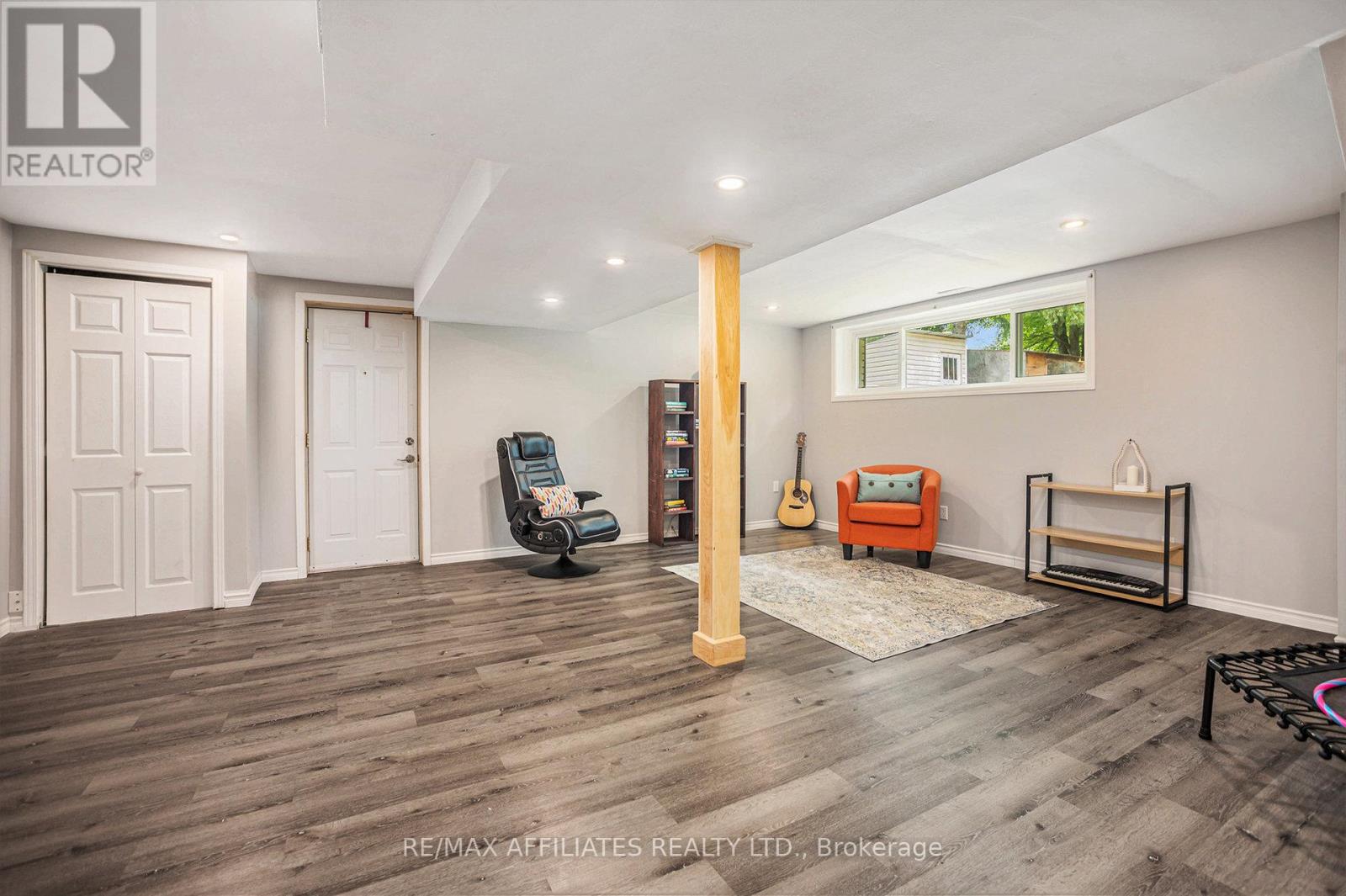 Photo 9 of 114 Duncan Street, Drummond North Elmsley ON