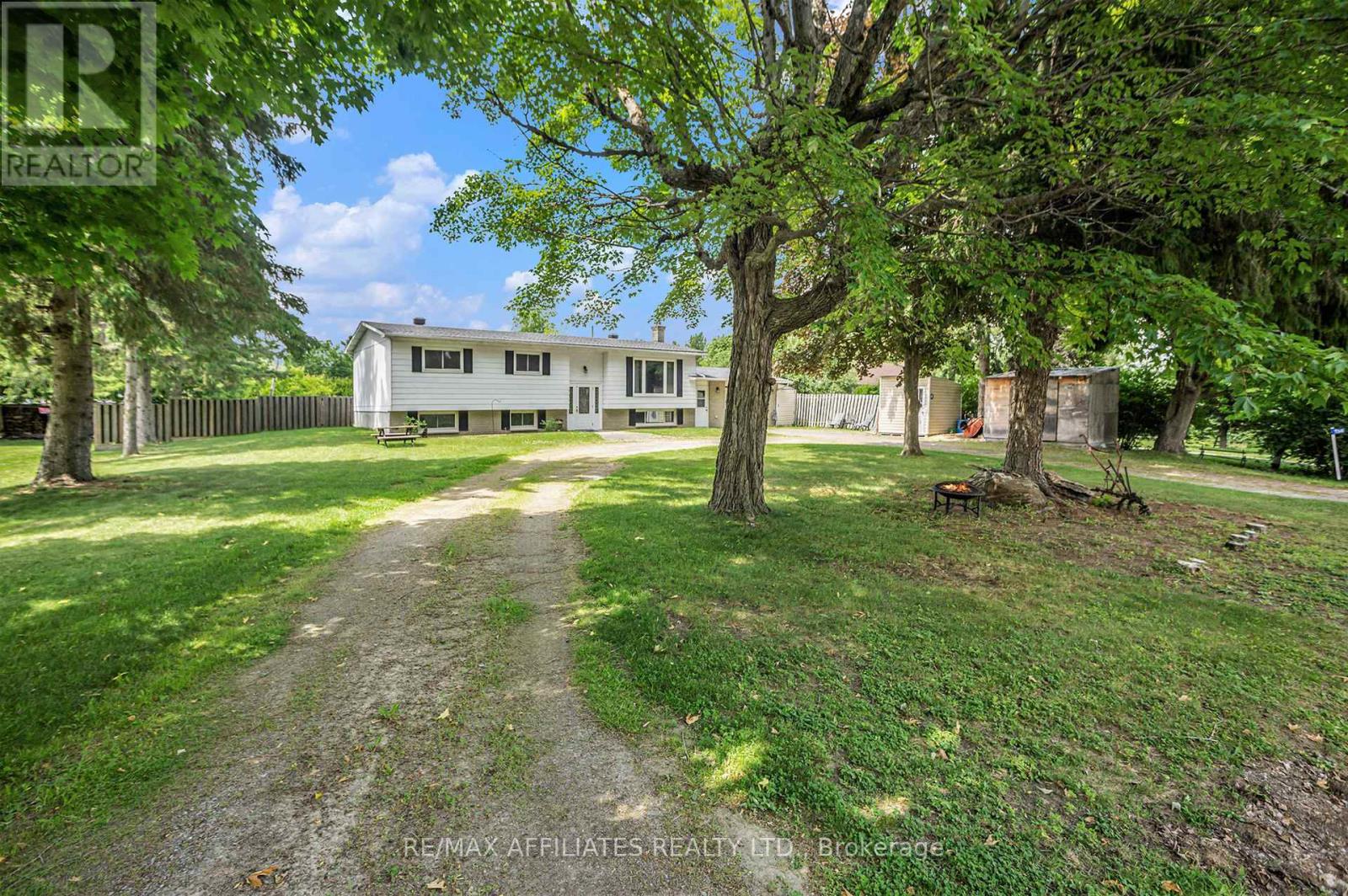 Photo 13 of 114 Duncan Street, Drummond North Elmsley ON