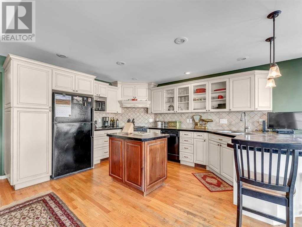 Photo 37 of 258 1 Street Se, Medicine Hat AB