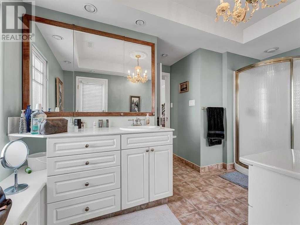 Photo 16 of 258 1 Street Se, Medicine Hat AB