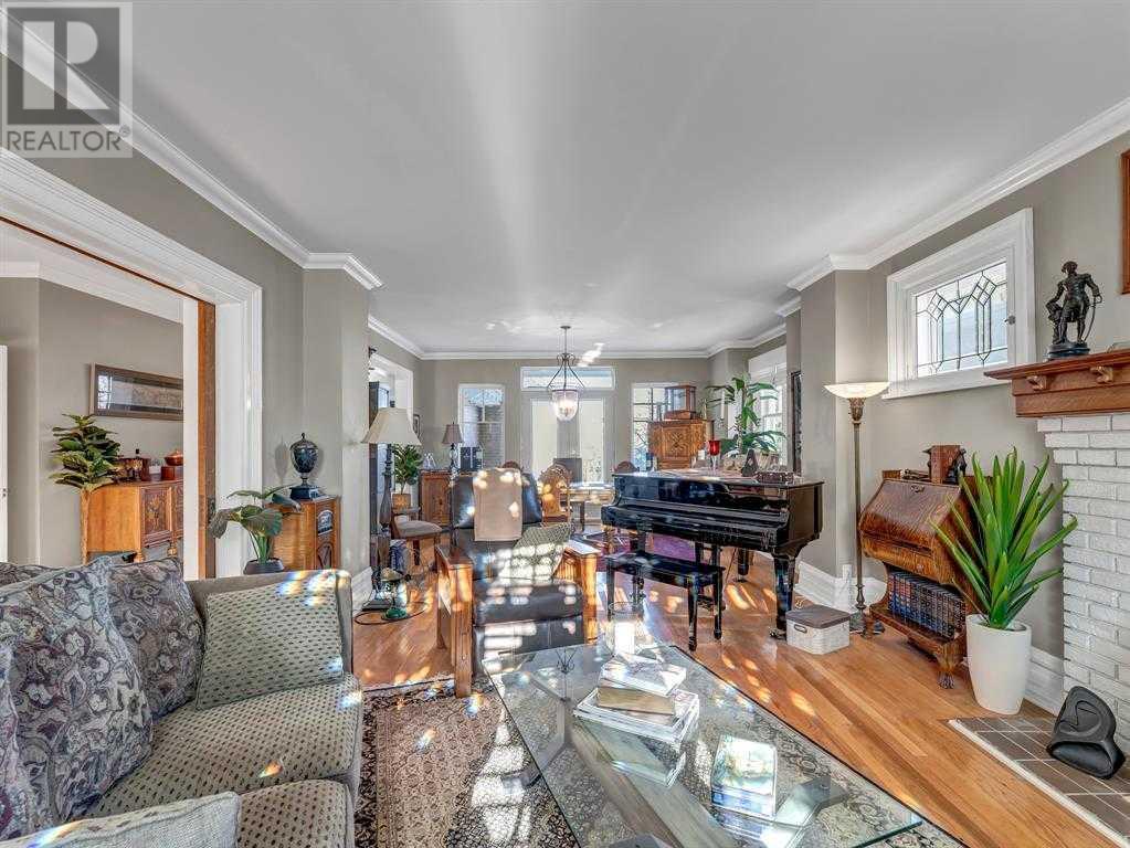 Photo 31 of 258 1 Street Se, Medicine Hat AB
