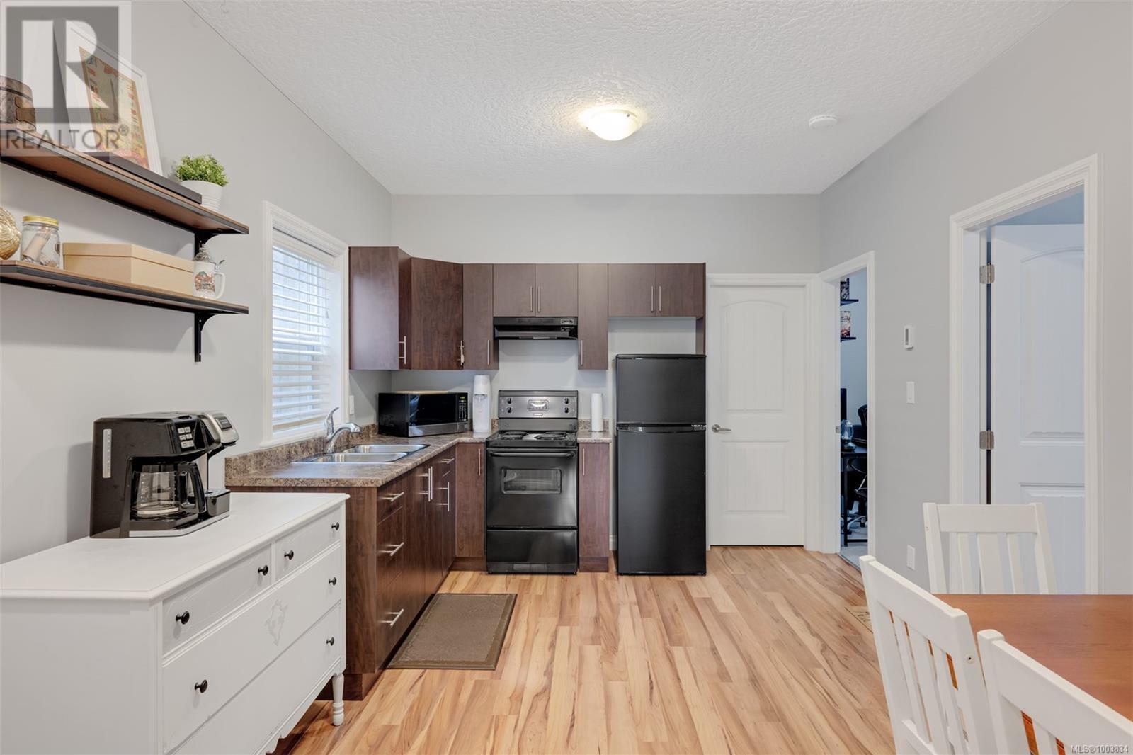 Photo 8 of 871 Wild Ridge Way, Langford BC