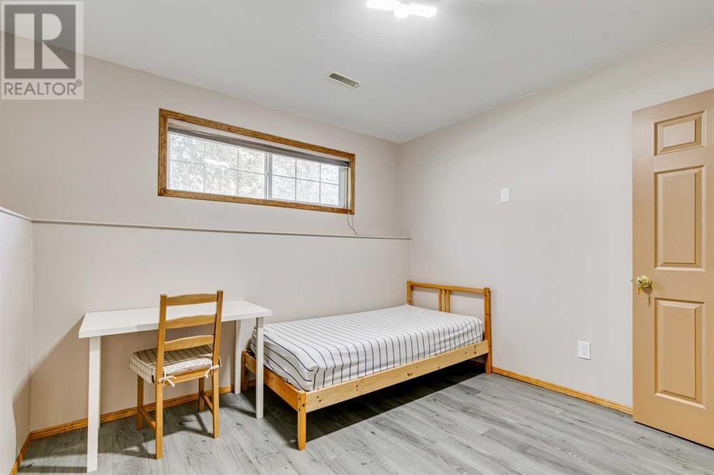 Single Family House Bungalow for Sale in  Country Hills Drive NW Country Hills Calgary 