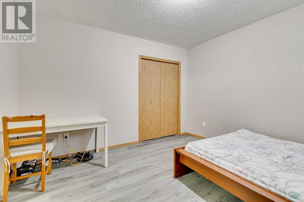 Single Family House Bungalow for Sale in  Country Hills Drive NW Country Hills Calgary 
