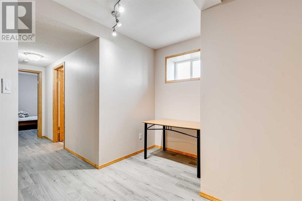 Single Family House Bungalow for Sale in  Country Hills Drive NW Country Hills Calgary 