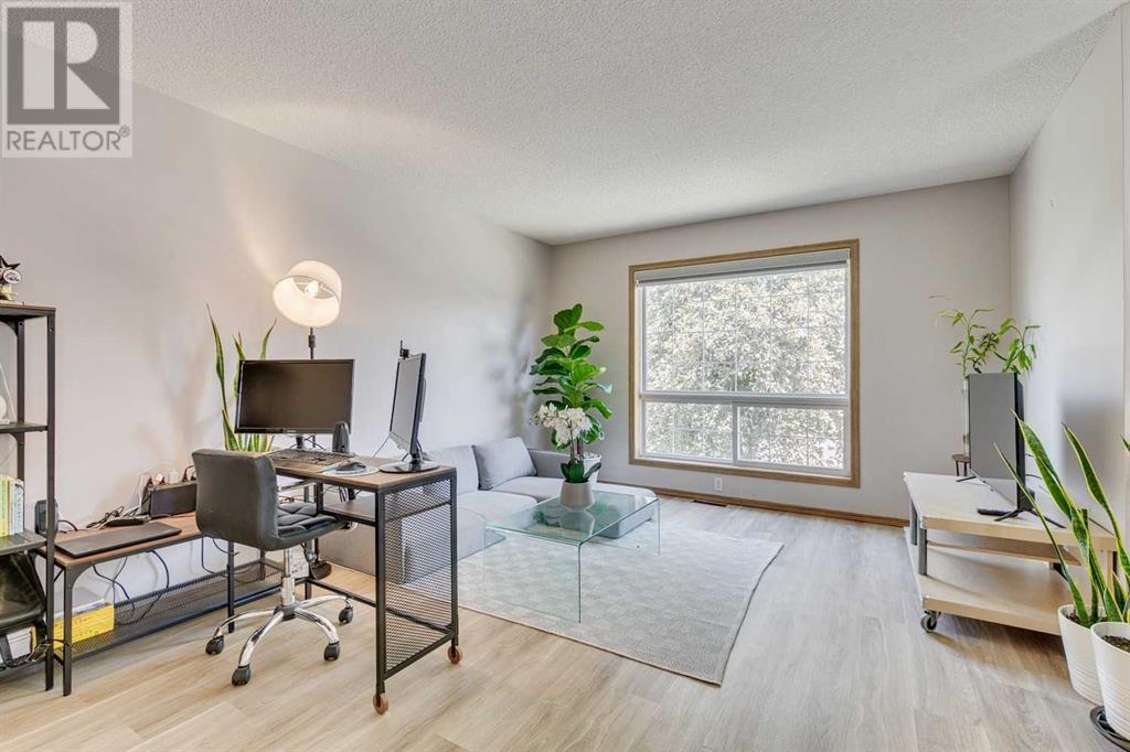 Single Family House Bungalow for Sale in  Country Hills Drive NW Country Hills Calgary 