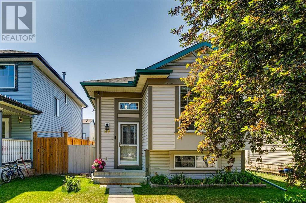 87 Country Hills Drive NW, Calgary, Alberta