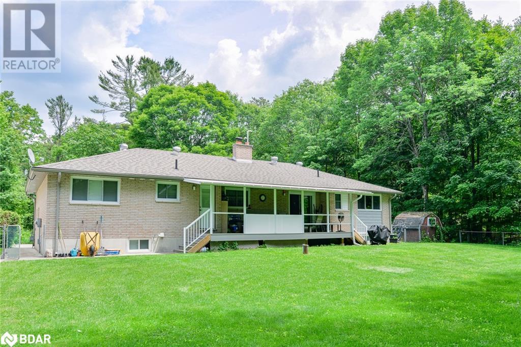 Photo 6 of 105 Wellington Street, Gravenhurst ON