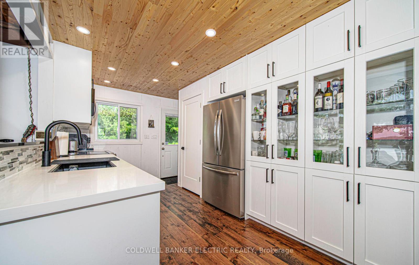 Photo 20 of 820 Island 28, Havelockbelmontmethuen ON