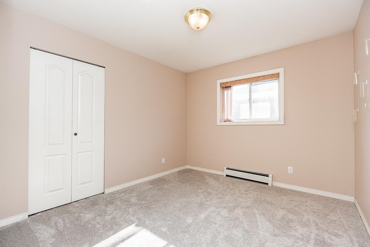 Photo 26 of 13003 74 Avenue, Surrey BC