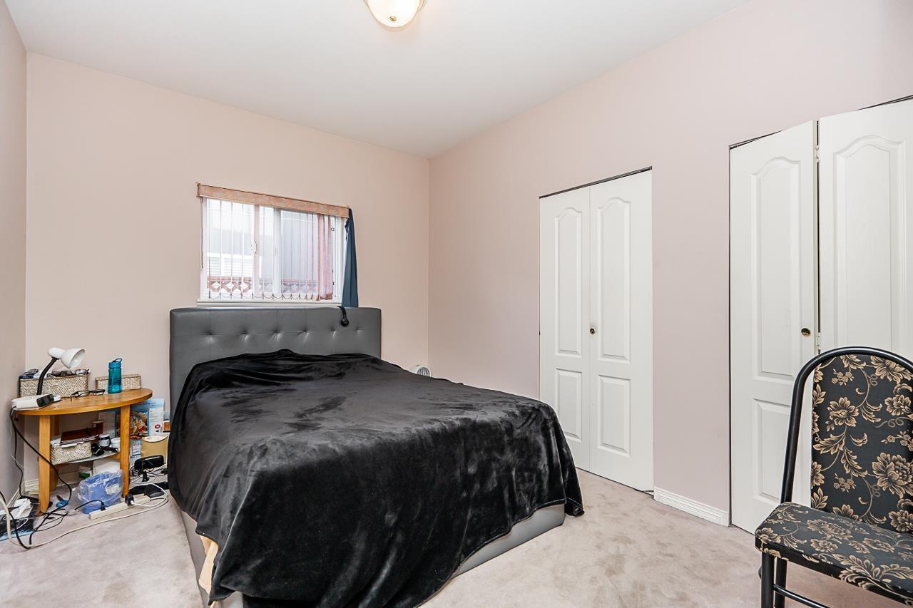 Photo 16 of 13003 74 Avenue, Surrey BC