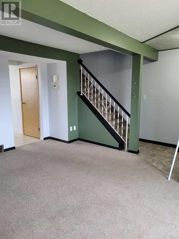 Single Family House for Sale in F  Glendale Boulevard Glendale Red Deer 