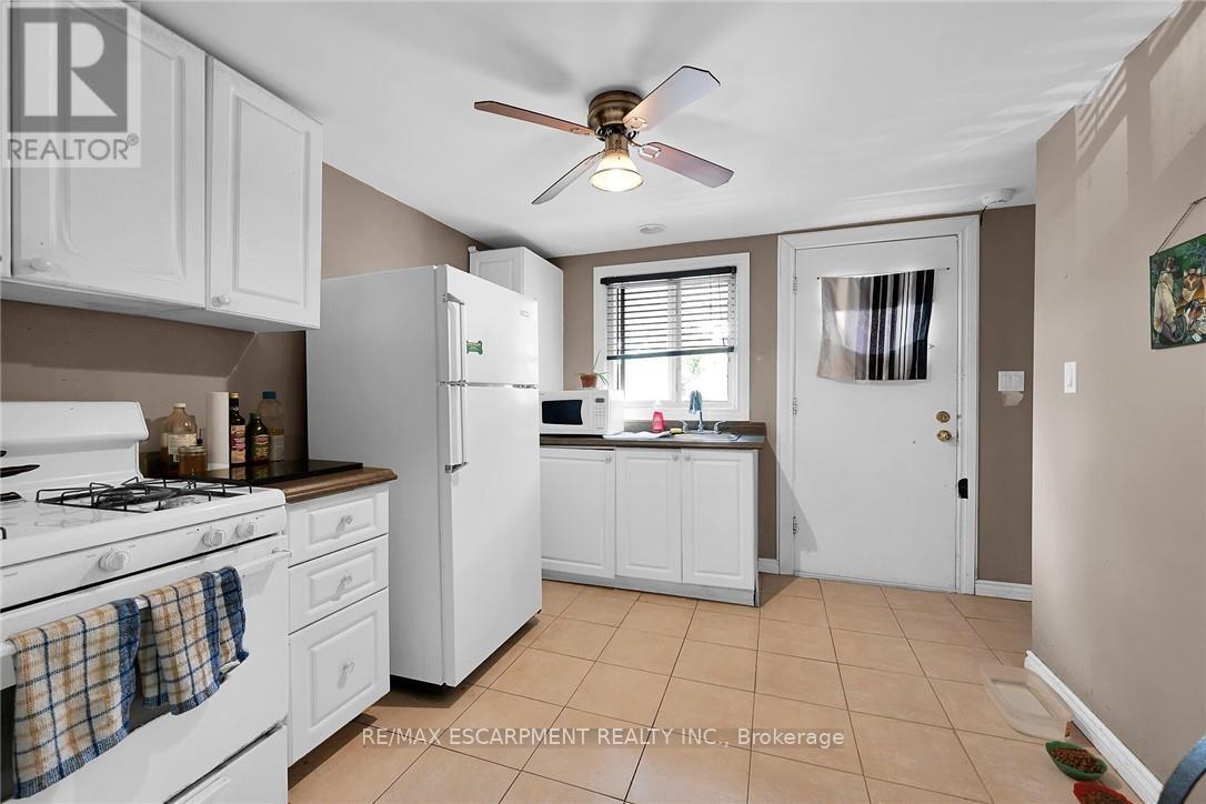 Photo 42 of 942 Upper Gage Avenue, Hamilton ON