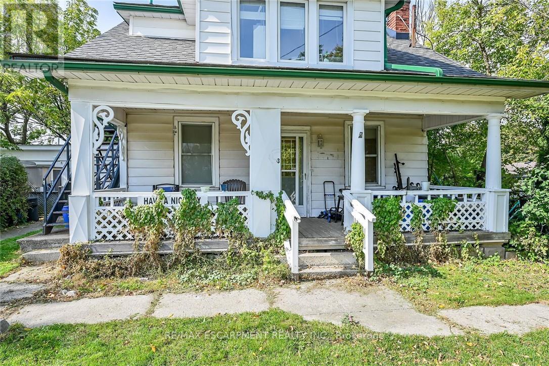 Photo 13 of 942 Upper Gage Avenue, Hamilton ON