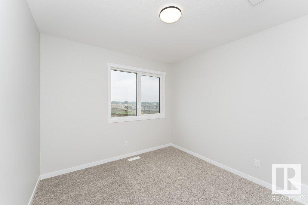 Photo 15 of 3945 Wren Lo Nw, Edmonton AB