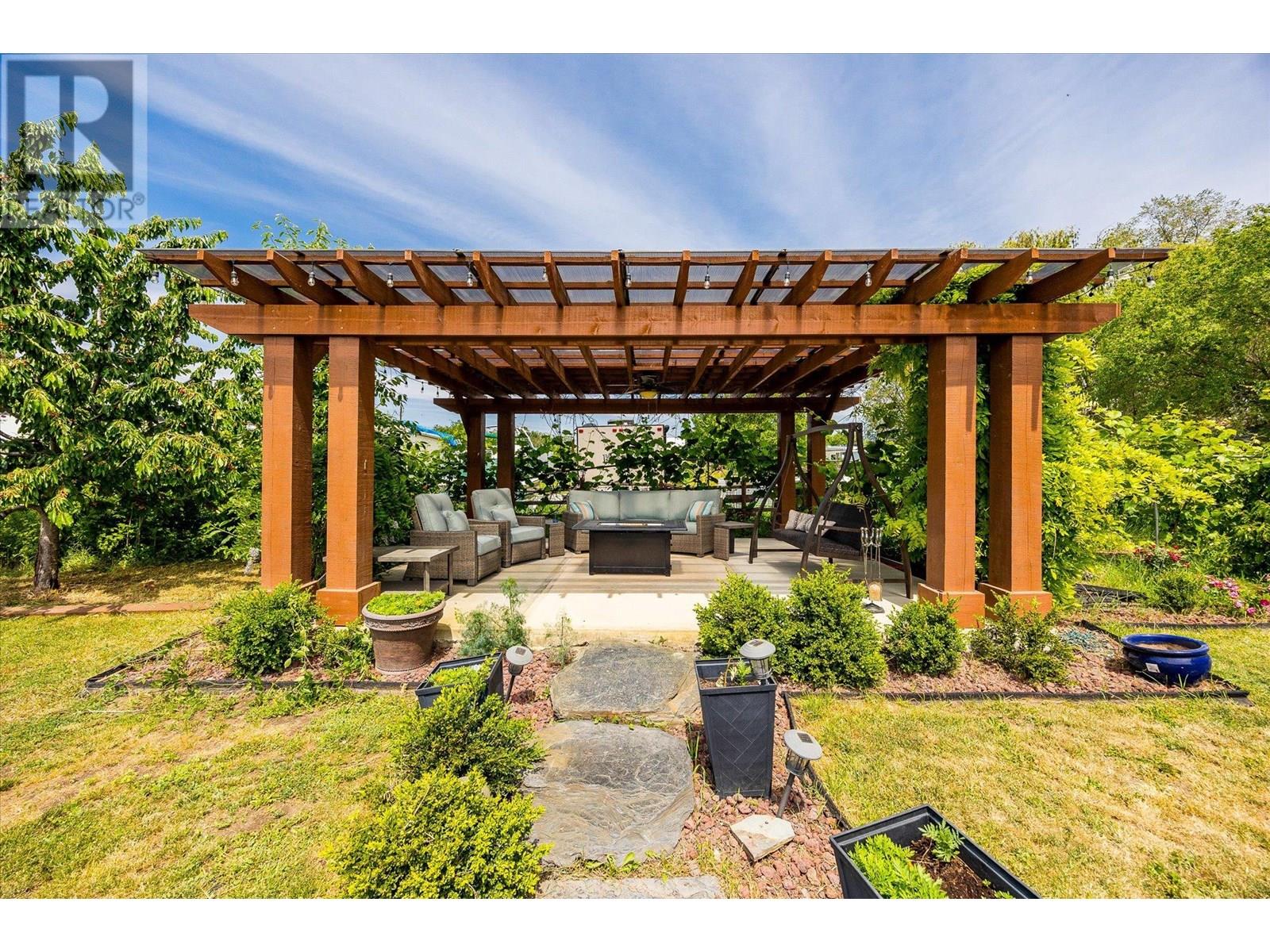  3666 Benvoulin Road, Kelowna